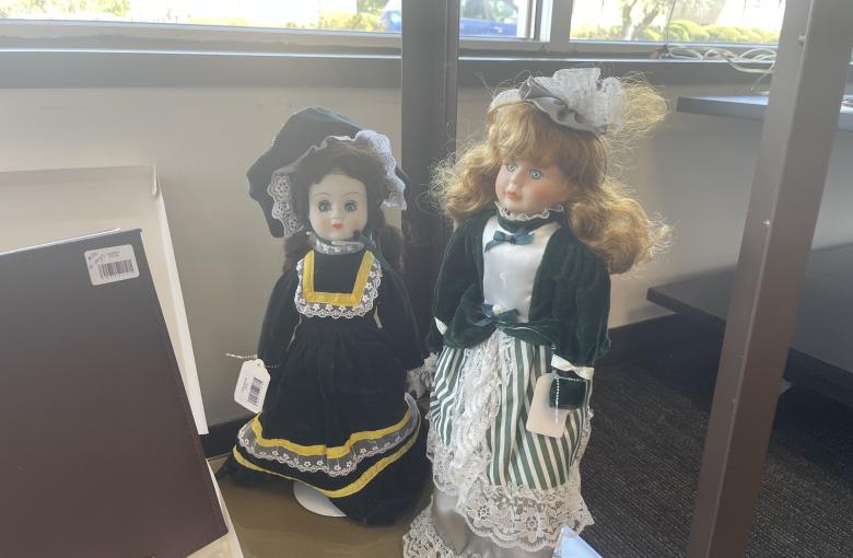 Antique dolls 
